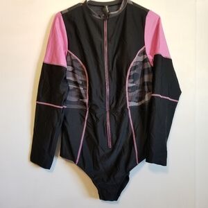 New Torrid One Piece Camo Swim Size 1X